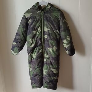 Old Navy Green Puffer Jacket Insulated Hooded Design